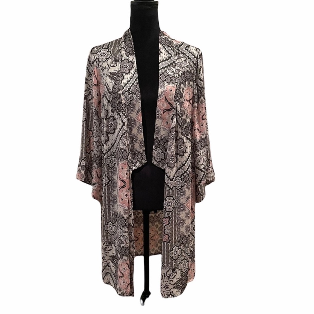 Tahari bohemian fairycore pink lightweight patterned kimono size small - medium
